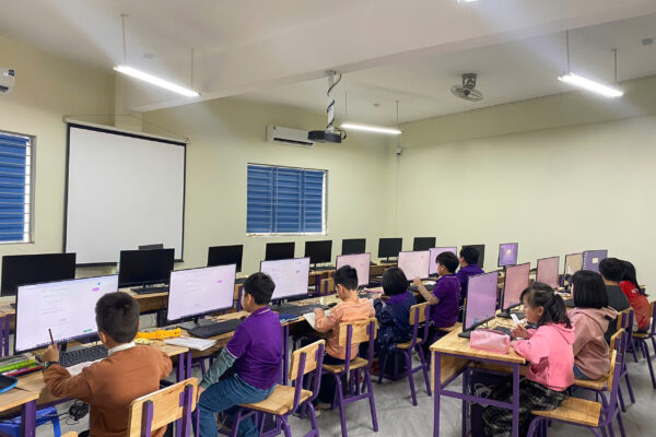 HỌC SINH TIỂU HỌC VIS THAM DỰ KÌ THI VIOLYMPIC