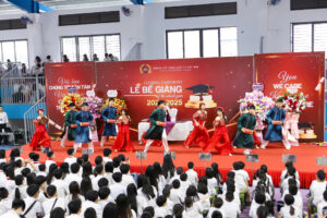 🎓 LỄ BẾ GIẢNG NĂM HỌC 2024 – 2025 | VIS