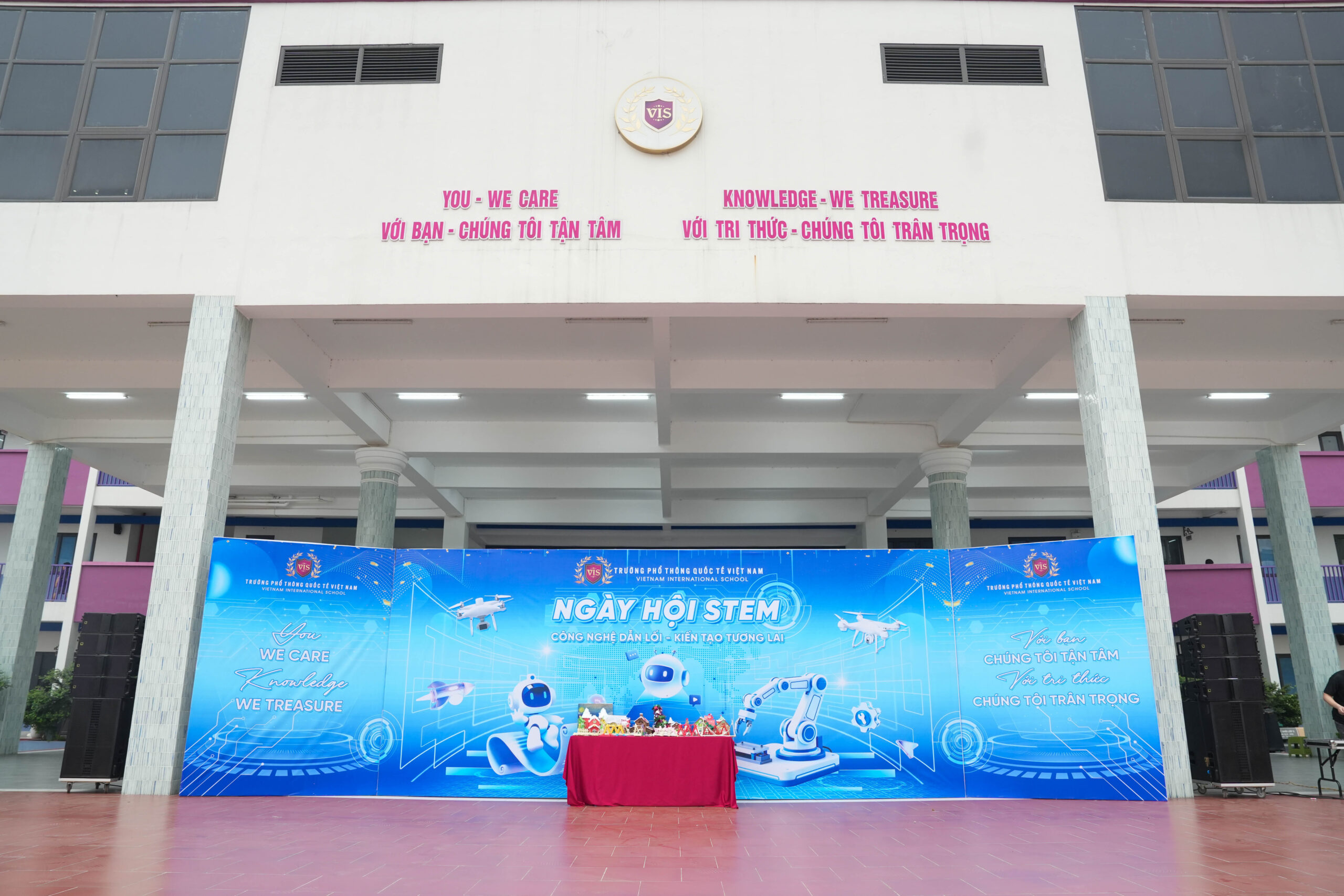 NGÀY HỘI STEM – KHƠI NGUỒN SÁNG TẠO, BỨT PHÁ TƯ DUY